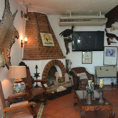 Hotel La Marina Del Rio La Pesca Kültér fotó