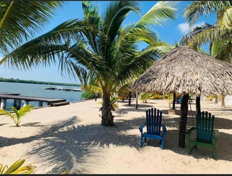 Hotel La Marina Del Rio La Pesca Kültér fotó