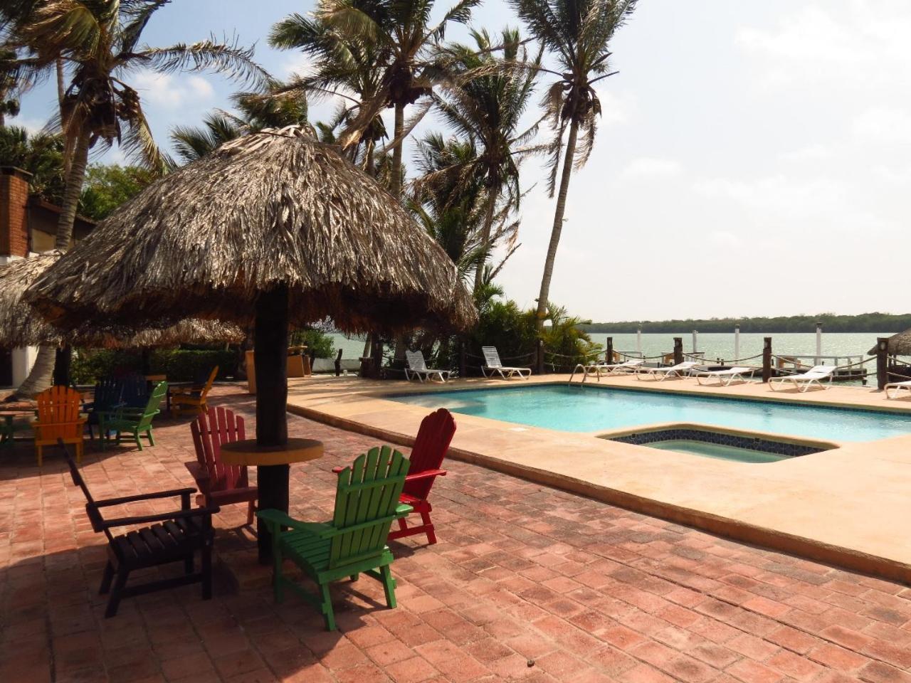 Hotel La Marina Del Rio La Pesca Kültér fotó