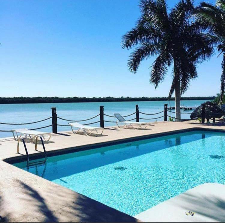 Hotel La Marina Del Rio La Pesca Kültér fotó