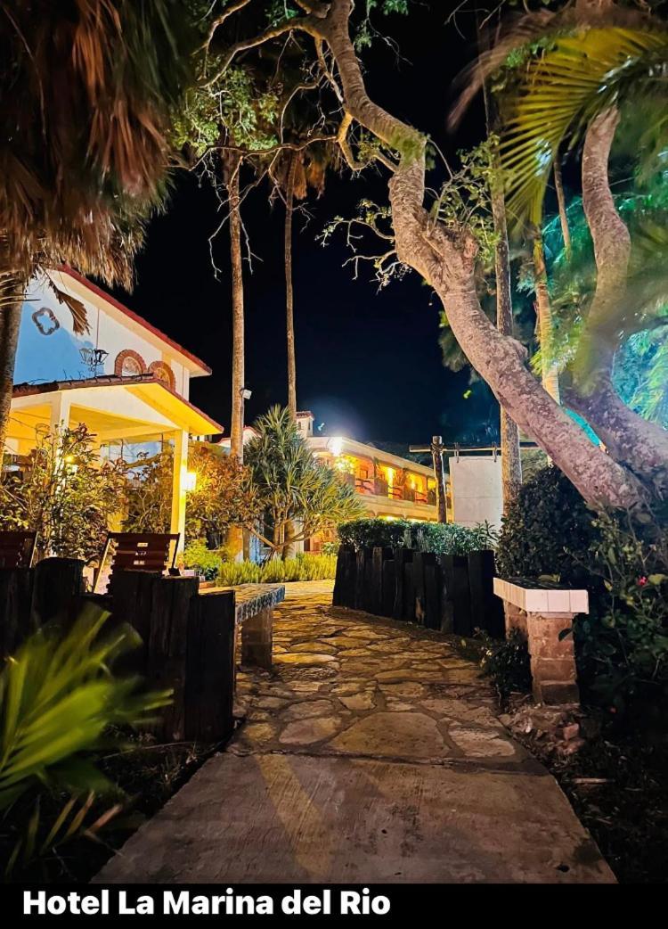 Hotel La Marina Del Rio La Pesca Kültér fotó